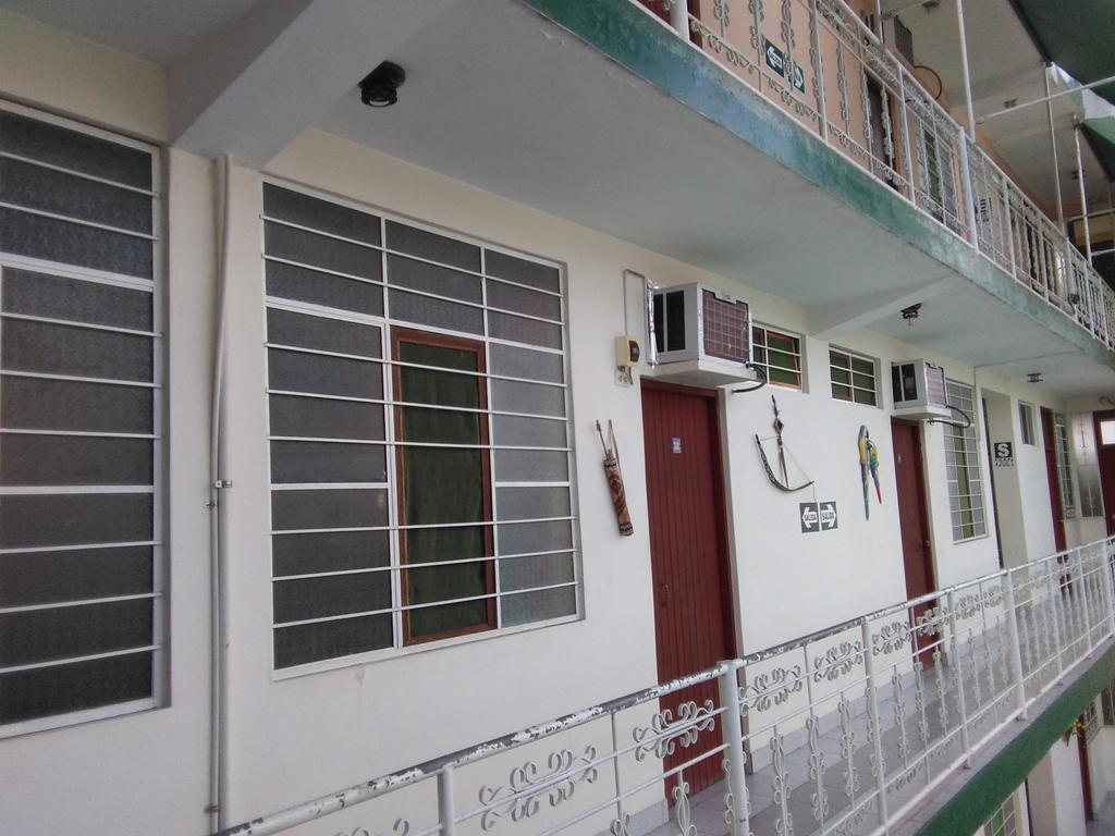 Hostal El Colibri 伊基托斯 外观 照片
