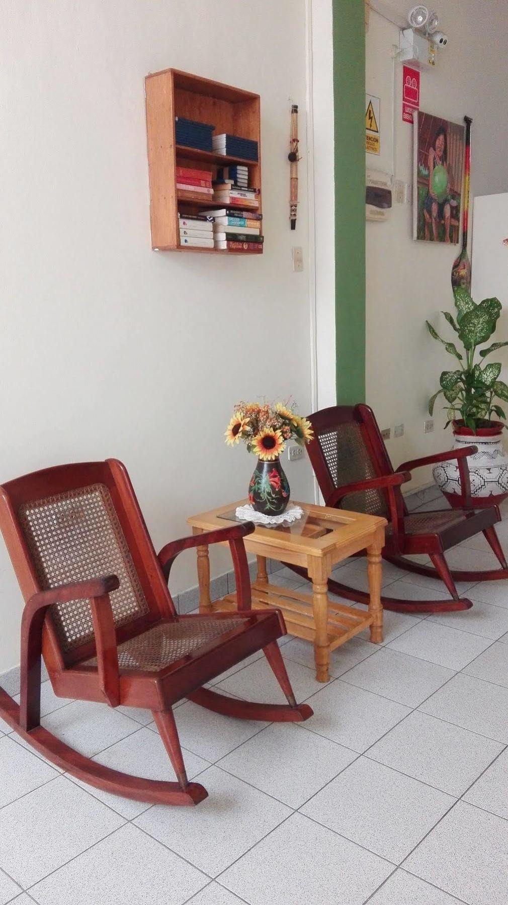 Hostal El Colibri 伊基托斯 外观 照片
